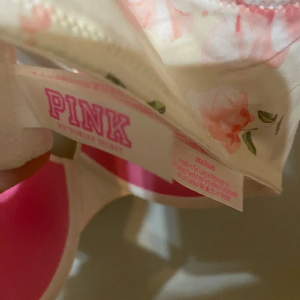 PINK Victoria's Secret Cream and Pink Floral Bra - Picture 4 of 4